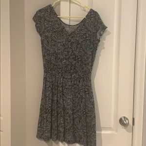 Black/White patterned dress